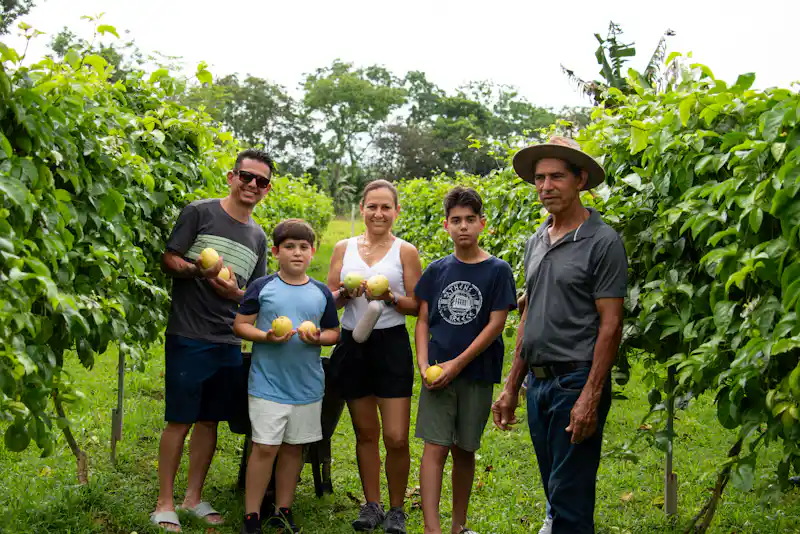 Honey, Chocolate & Passion Fruit: The Ultimate Cultural Tour in Arenal Signature Experience and adventure combo